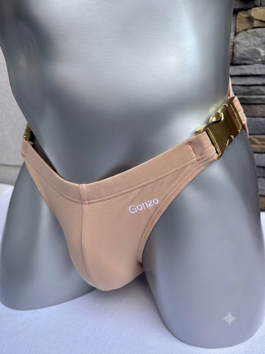 Slip de bain à fermoir doré