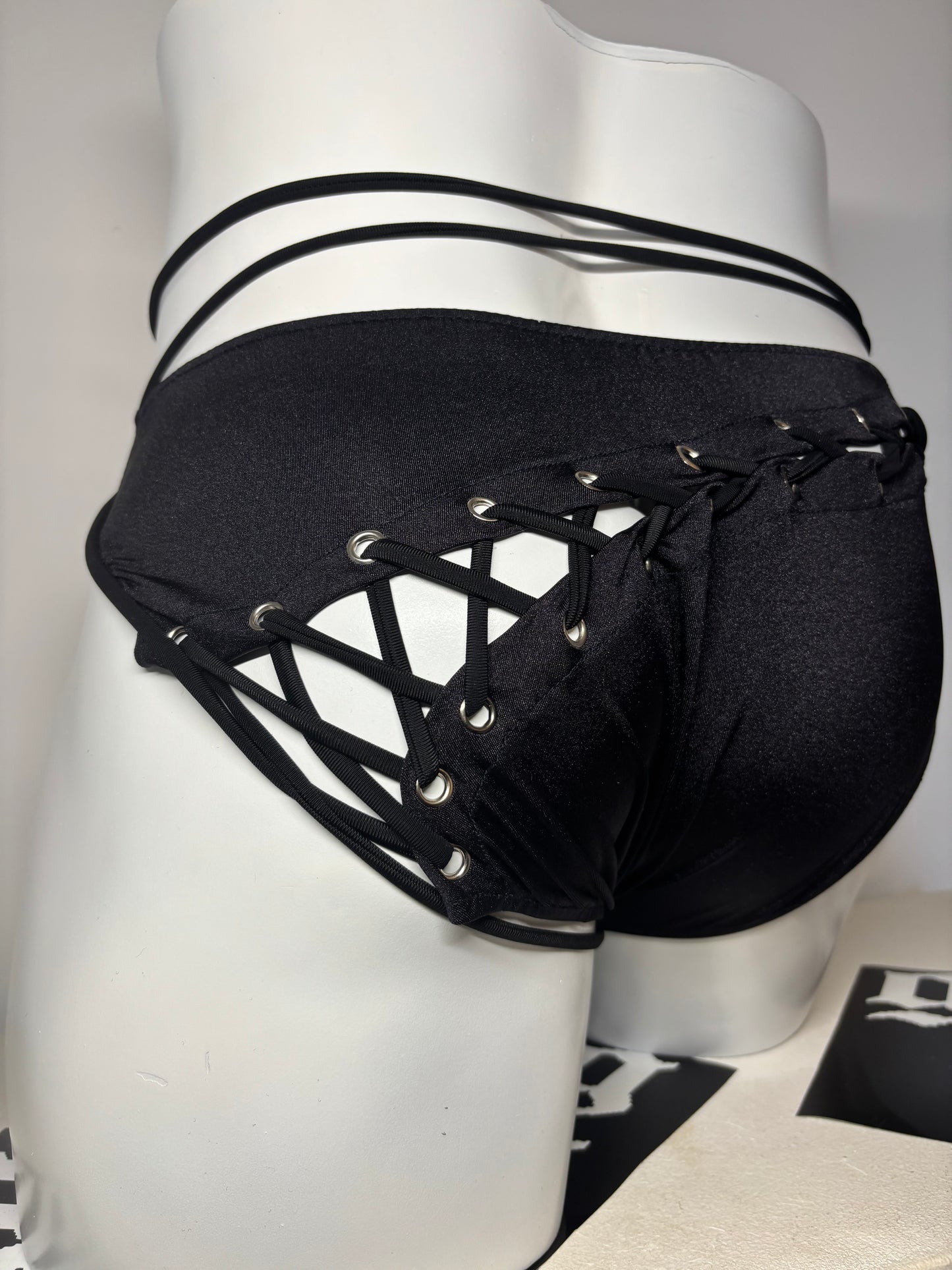 Slip de bain avec laçage - noir