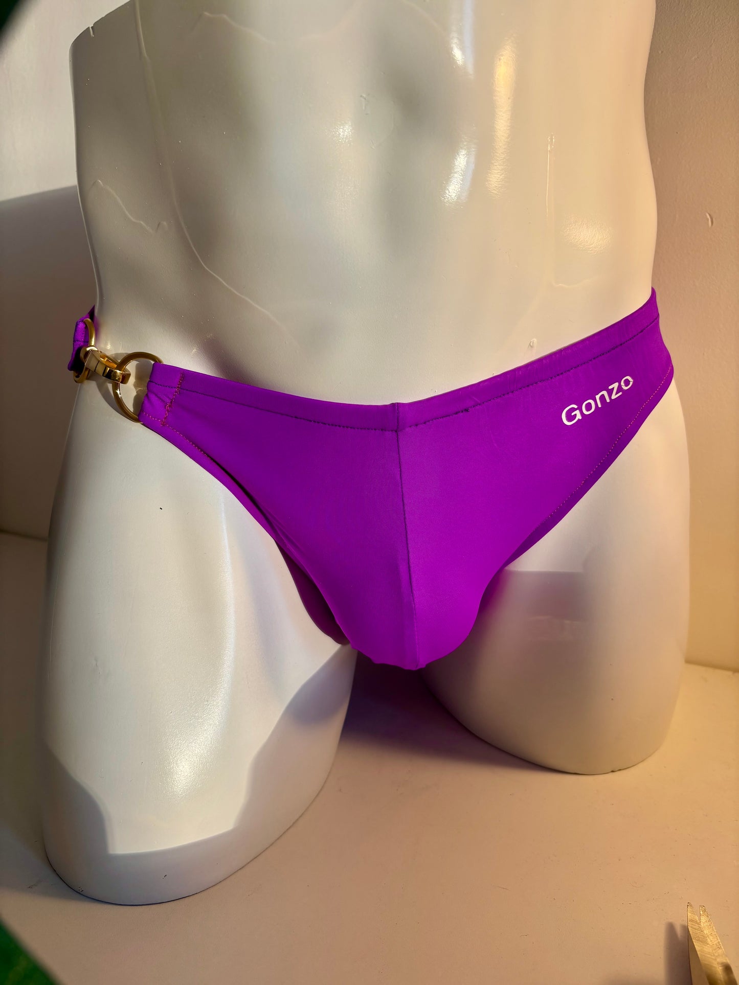 Slip de bain avec fermoir - violet